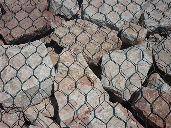 PVC包塑石籠網(wǎng)圖片2